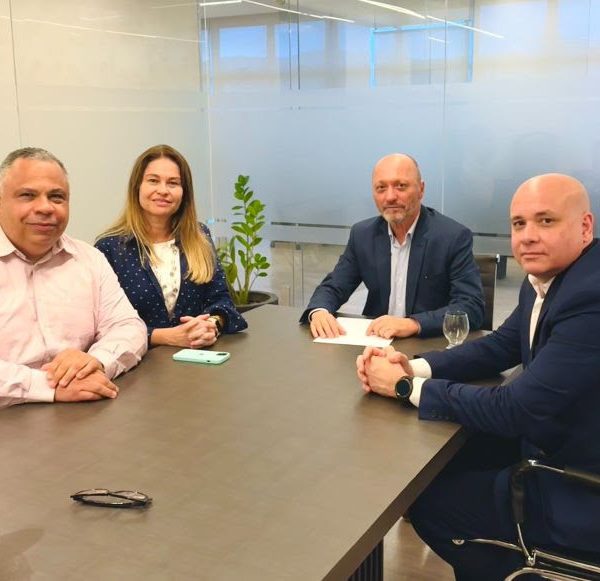Representantes da Fenapef visitam Sinpef/MG e fortalecem relações com sindicatos filiados à Federação