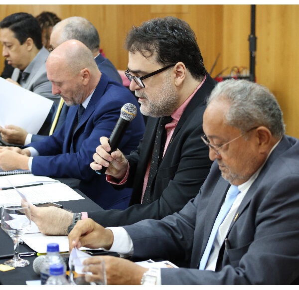 Fenapef inicia AGO 2026 com aprovação unânime das contas da entidade