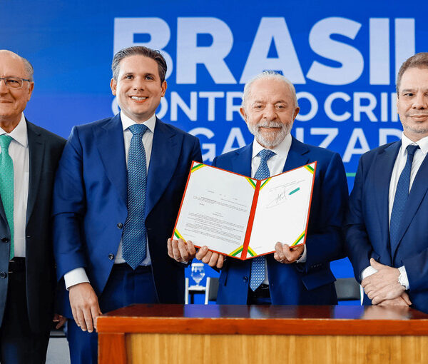 FENAGUARDAS PARTICIPA DO LANÇAMENTO DO PROGRAMA “BRASIL CONTRA O CRIME ORGANIZADO” E DEFENDE AVANÇO DA PEC DA SEGURANÇA PÚBLICA